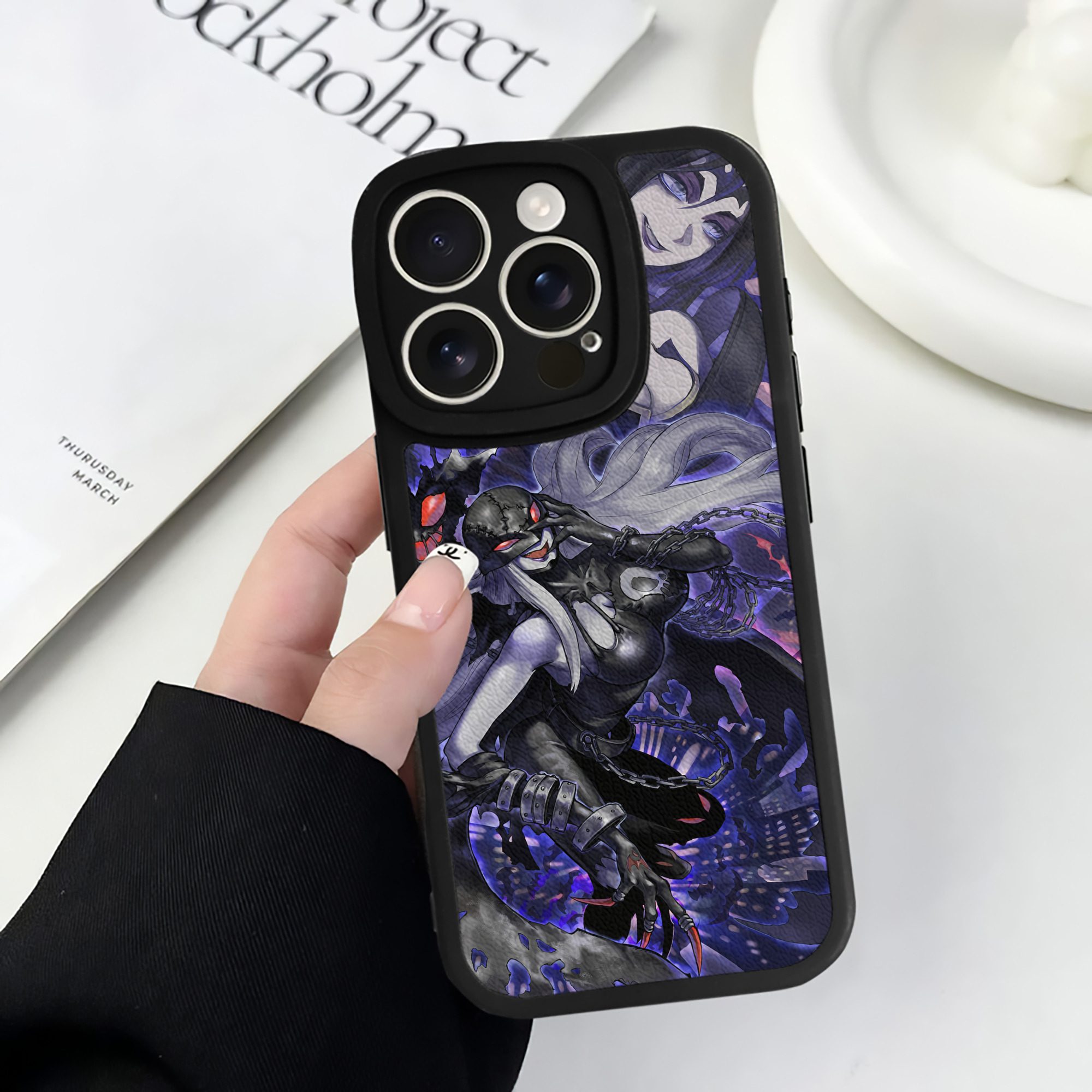 （画像用） Digimon デジタルモンスター/デジモン 【iPhone 16シリーズ対応】シリコンスマホケース（レザー調） 材質：シリコン
